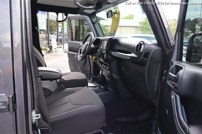 2017 Jeep Wrangler Unlimited Sport   - Photo 26 - Roswell, GA 30075