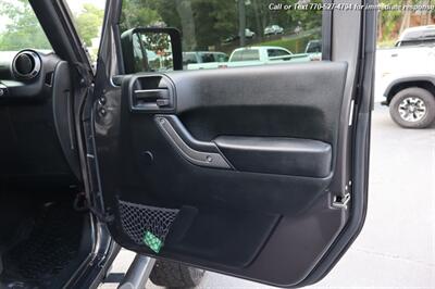 2017 Jeep Wrangler Unlimited Sport   - Photo 27 - Roswell, GA 30075
