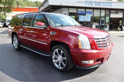 2011 Cadillac Escalade ESV Luxury   - Photo 4 - Roswell, GA 30075