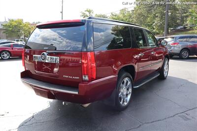 2011 Cadillac Escalade ESV Luxury   - Photo 6 - Roswell, GA 30075