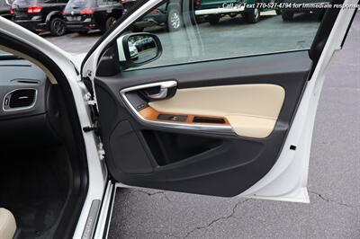 2016 Volvo S60 T5 Drive-E Inscription  runs and drives great! - Photo 27 - Roswell, GA 30075