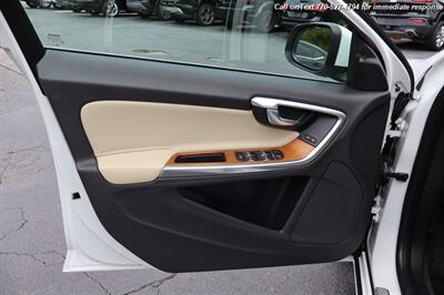 2016 Volvo S60 T5 Drive-E Inscription  runs and drives great! - Photo 11 - Roswell, GA 30075
