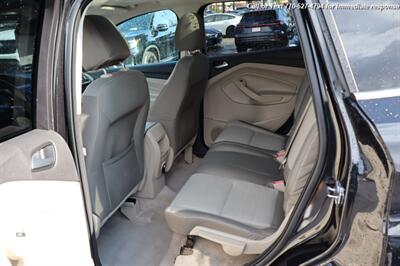 2015 Ford Escape SE   - Photo 19 - Roswell, GA 30075