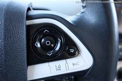 2017 Toyota Prius Four   - Photo 13 - Roswell, GA 30075