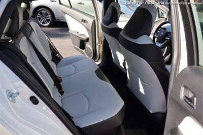 2017 Toyota Prius Four   - Photo 26 - Roswell, GA 30075