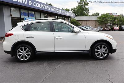 2016 INFINITI QX50  super clean inside and out! - Photo 5 - Roswell, GA 30075