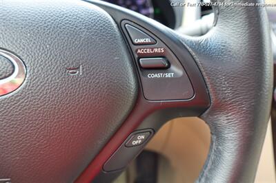 2016 INFINITI QX50  super clean inside and out! - Photo 14 - Roswell, GA 30075