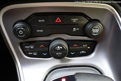 2019 Dodge Challenger SXT   - Photo 17 - Roswell, GA 30075