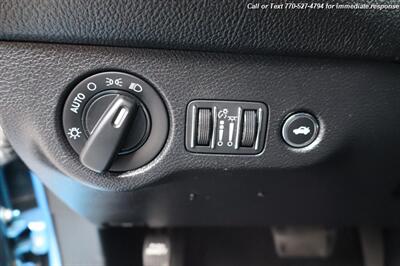 2019 Dodge Challenger SXT   - Photo 11 - Roswell, GA 30075