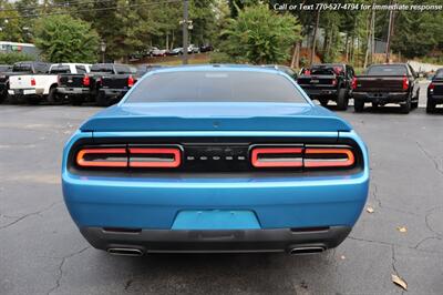 2019 Dodge Challenger SXT   - Photo 7 - Roswell, GA 30075