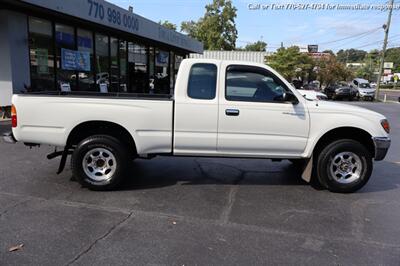 1996 Toyota Tacoma Extended Cab  4x4 super clean inside and out! - Photo 5 - Roswell, GA 30075