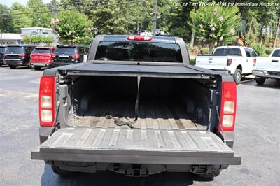 2009 Hummer H3T   - Photo 10 - Roswell, GA 30075