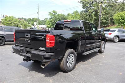 2019 Chevrolet Silverado 3500HD High Country   - Photo 6 - Roswell, GA 30075
