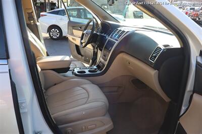 2012 GMC Acadia SLT-2   - Photo 26 - Roswell, GA 30075