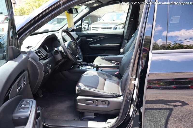 2022 Honda Ridgeline Black Edition photo 10
