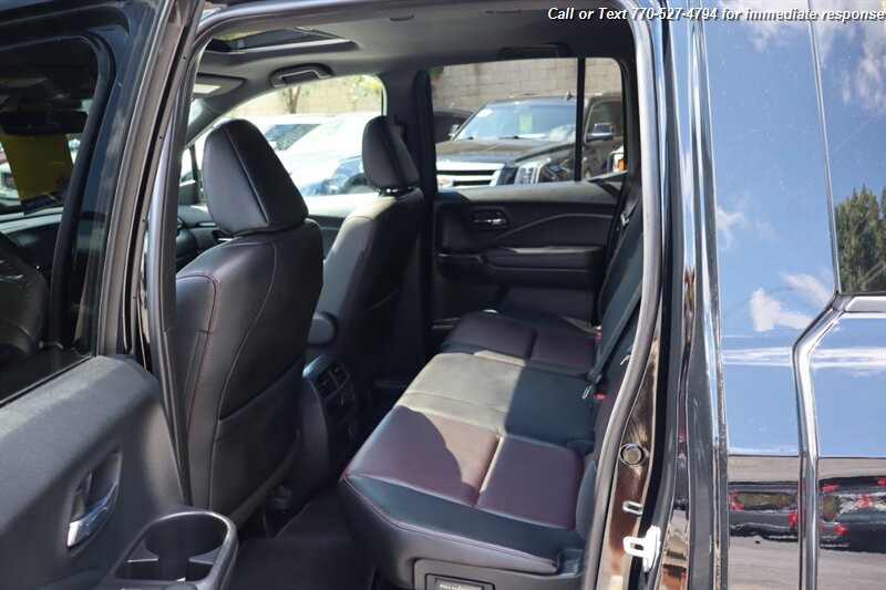 2022 Honda Ridgeline Black Edition photo 22
