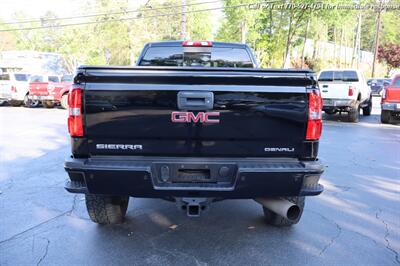 2017 GMC Sierra 2500HD Denali  super clean inside and out! - Photo 7 - Roswell, GA 30075