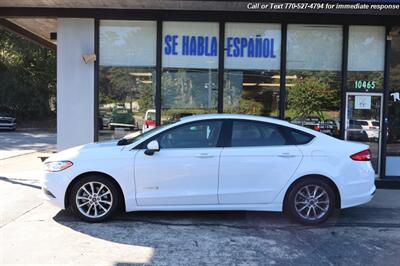 2017 Ford Fusion Hybrid SE   - Photo 2 - Roswell, GA 30075
