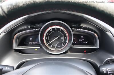 2015 Mazda Mazda3 Hatchback s Grand Touring   - Photo 11 - Roswell, GA 30075