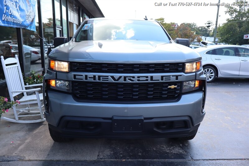 2020 Chevrolet Silverado 1500 Custom photo 2