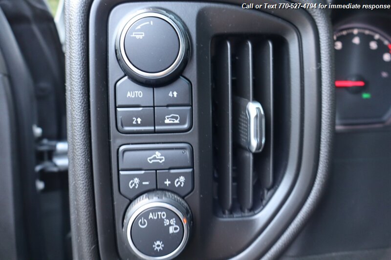 2020 Chevrolet Silverado 1500 Custom photo 12