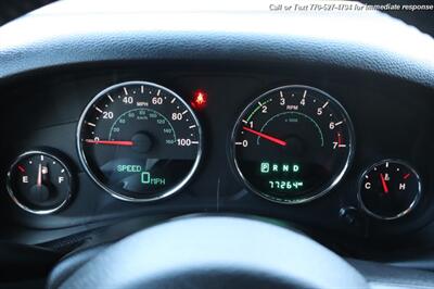 2015 Jeep Wrangler Unlimited Sahara   - Photo 13 - Roswell, GA 30075