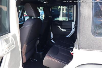 2015 Jeep Wrangler Unlimited Sahara   - Photo 23 - Roswell, GA 30075