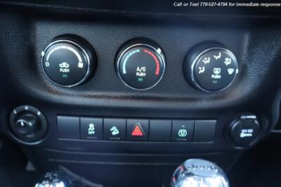 2015 Jeep Wrangler Unlimited Sahara   - Photo 19 - Roswell, GA 30075