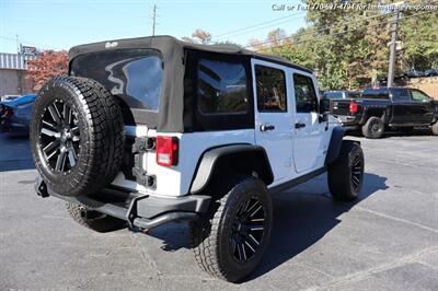 2015 Jeep Wrangler Unlimited Sahara   - Photo 6 - Roswell, GA 30075