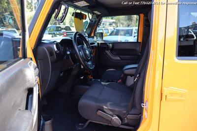 2012 Jeep Wrangler Sport Unlimited   - Photo 11 - Roswell, GA 30075