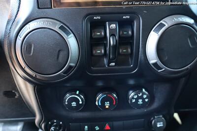 2012 Jeep Wrangler Sport Unlimited   - Photo 19 - Roswell, GA 30075