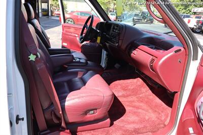 1995 GMC Suburban C1500   - Photo 21 - Roswell, GA 30075