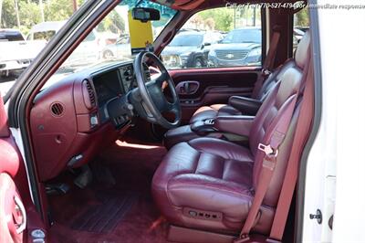 1995 GMC Suburban C1500   - Photo 10 - Roswell, GA 30075