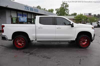 2021 Chevrolet Silverado 1500 LT  super clean inside and out! - Photo 5 - Roswell, GA 30075