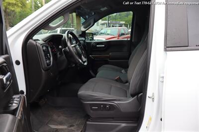 2021 Chevrolet Silverado 1500 LT  super clean inside and out! - Photo 11 - Roswell, GA 30075