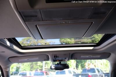 2011 Chevrolet Avalanche LTZ  Extra Clean Inside & out! - Photo 25 - Roswell, GA 30075