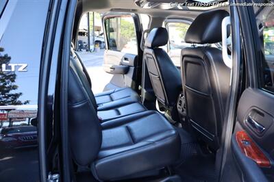 2011 Chevrolet Avalanche LTZ  Extra Clean Inside & out! - Photo 29 - Roswell, GA 30075
