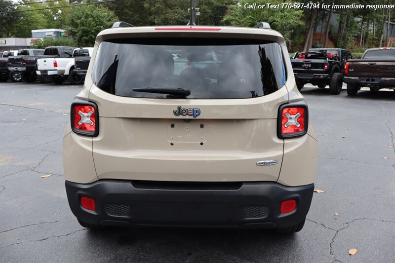 2015 Jeep Renegade Latitude North Edition photo 6