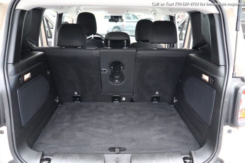 2015 Jeep Renegade Latitude North Edition photo 25