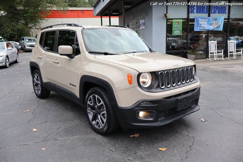 2015 Jeep Renegade Latitude North Edition photo 3