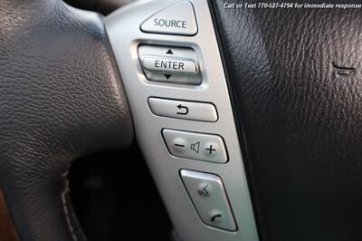 2016 INFINITI QX80  SUPER CLEAN INSIDE AND OUT! - Photo 18 - Roswell, GA 30075