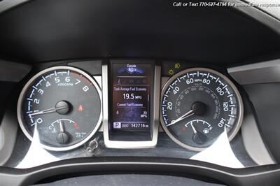 2019 Toyota Tacoma SR5 V6   - Photo 14 - Roswell, GA 30075
