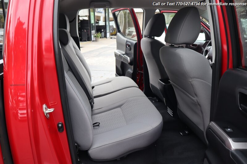 2019 Toyota Tacoma SR5 V6 photo 26