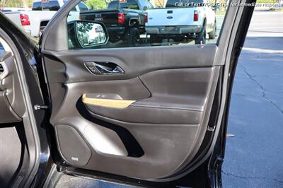 2018 GMC Acadia Denali   - Photo 32 - Roswell, GA 30075