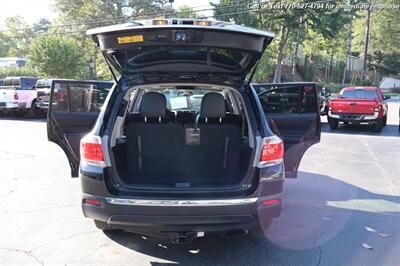 2011 Toyota Highlander Limited   - Photo 37 - Roswell, GA 30075