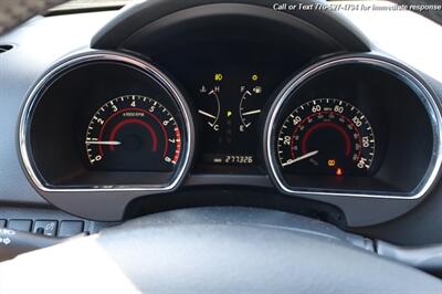 2011 Toyota Highlander Limited   - Photo 17 - Roswell, GA 30075