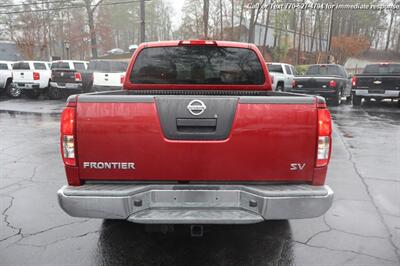 2011 Nissan Frontier S  Extra Clean Inside & out! - Photo 7 - Roswell, GA 30075