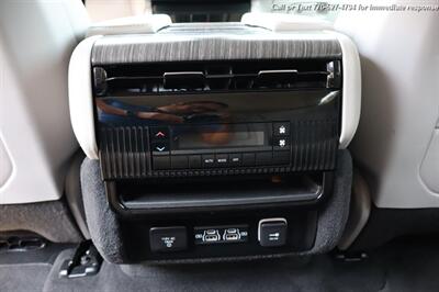 2024 Jeep Wagoneer Series II  1 owner vehicle! - Photo 25 - Roswell, GA 30075