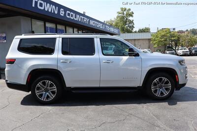 2024 Jeep Wagoneer Series II  1 owner vehicle! - Photo 5 - Roswell, GA 30075