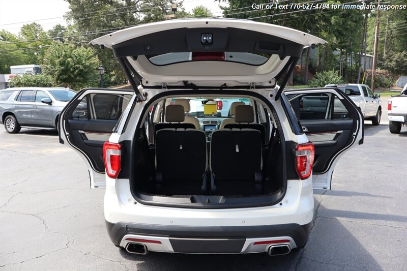 2017 Ford Explorer Platinum photo 36